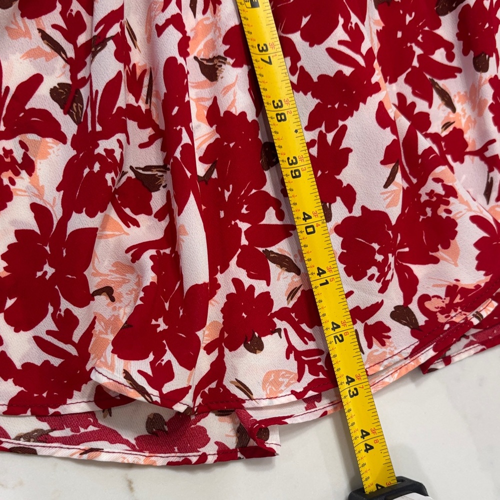 Cupshe island sun floral Ref & White Smocked V-Neck Long Sleeve Midi Dress - Picture 12 of 15